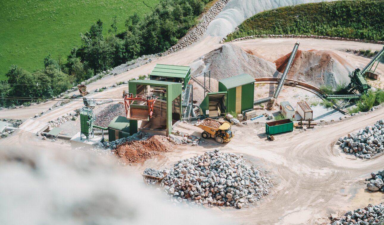 Abbruch im Steinbruch Weißbach